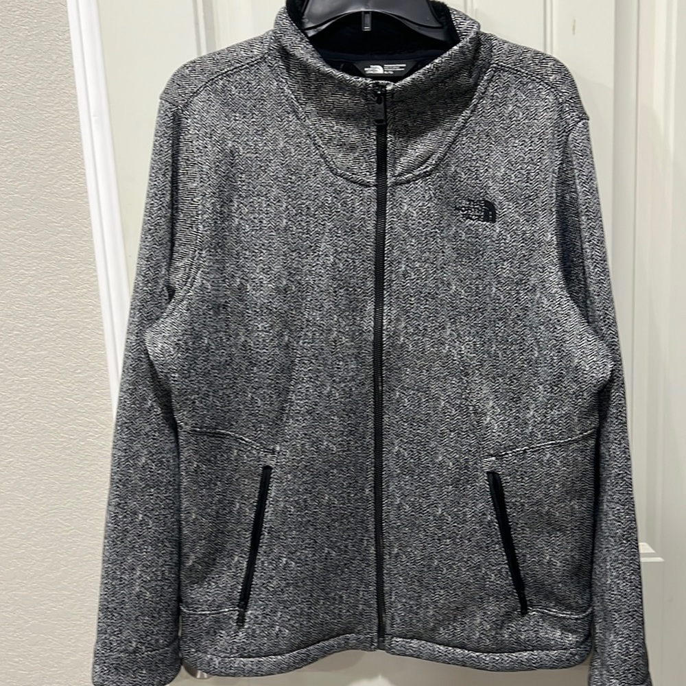 XL women’s north face jacket.